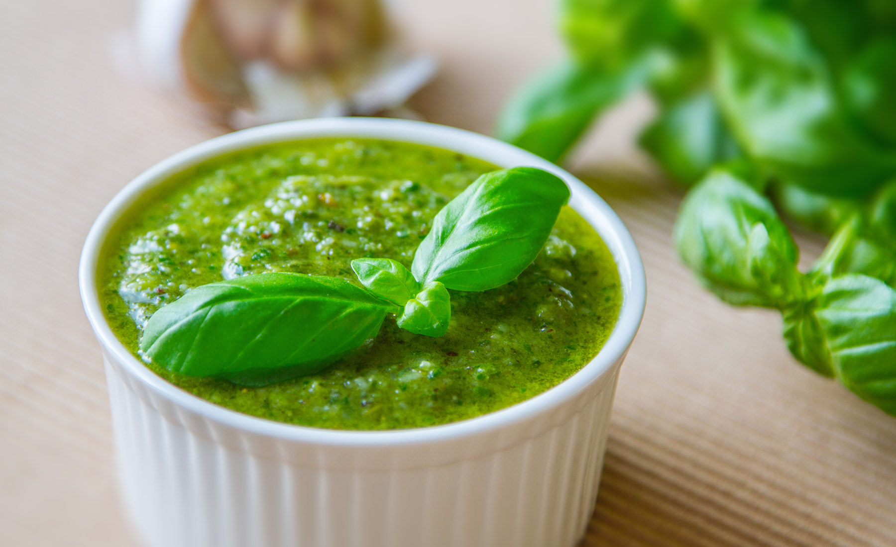 Bazalkové pesto